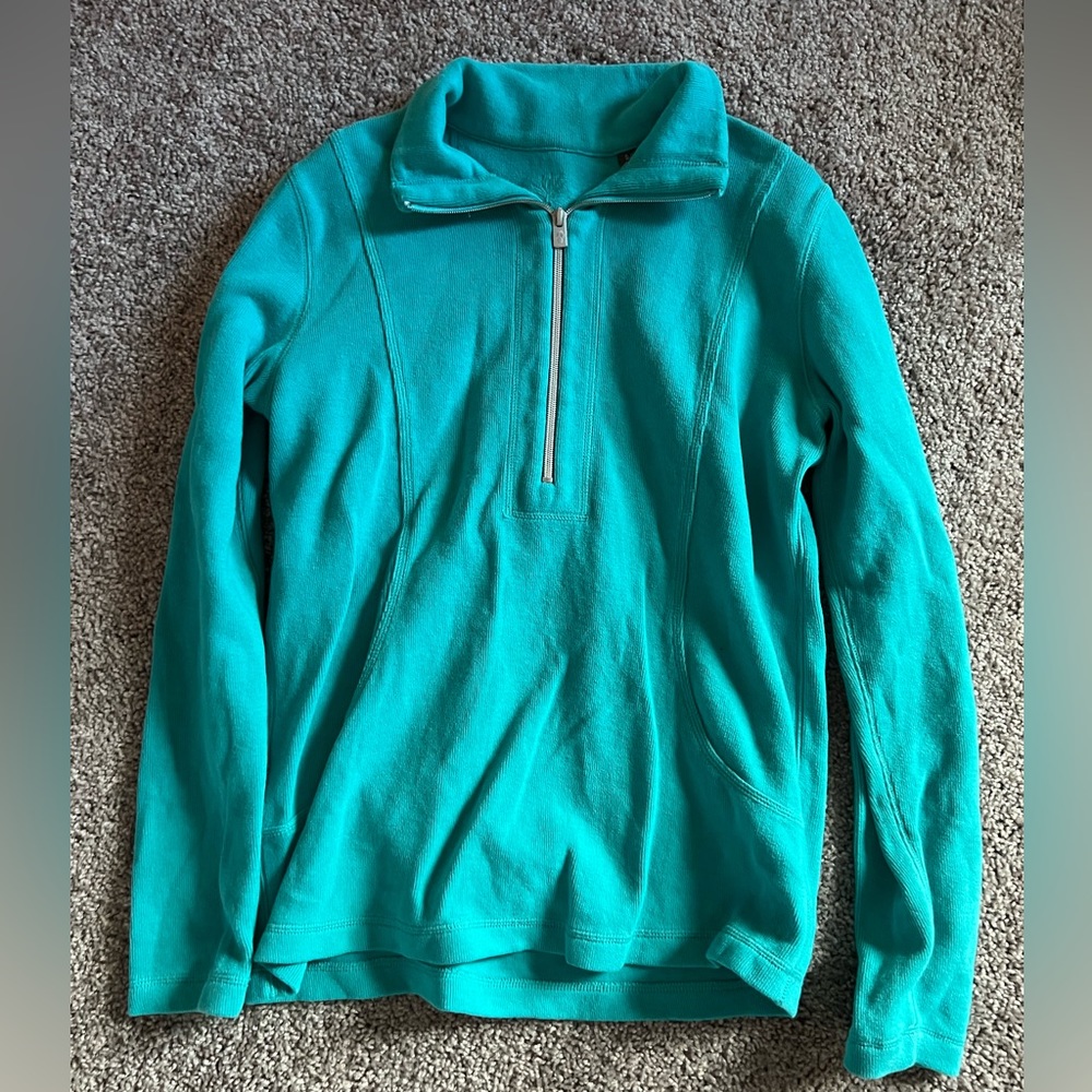 Tommy Bahama Sweater 🌴